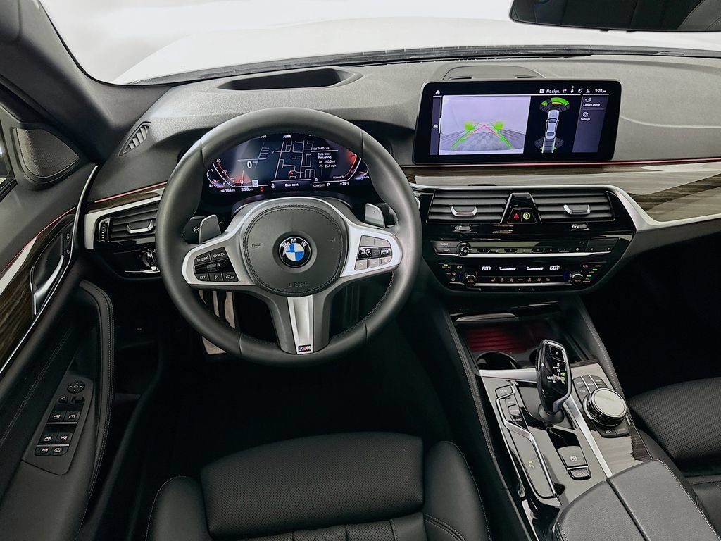 Used 2022 BMW 540i xDrive w/ Executive Package AWD/4WD image 23