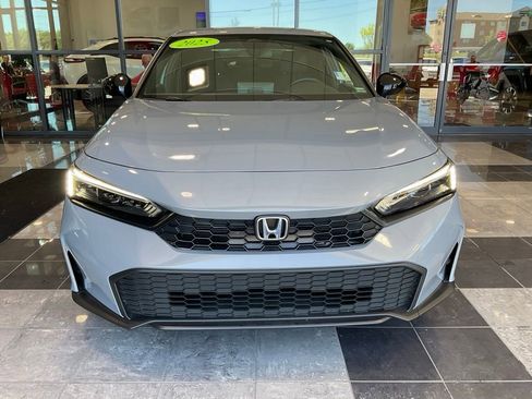 Used 2025 Honda Civic Sport image 2