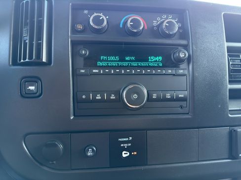 Used 2025 GMC Savana 2500 w/ Driver Convenience Package RWD image 18