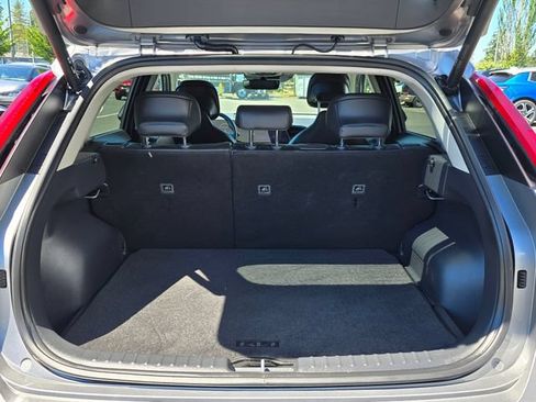 Certified 2023 Kia Niro Wave w/ Wave Preserve Package FWD image 16