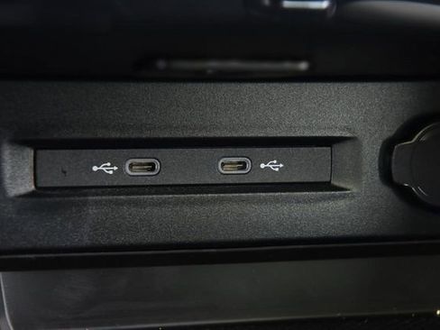 New 2026 Volkswagen Taos SE image 15