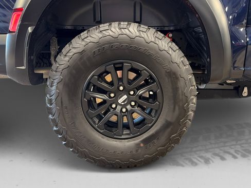 Used 2025 Ford F150 Raptor AWD/4WD image 57