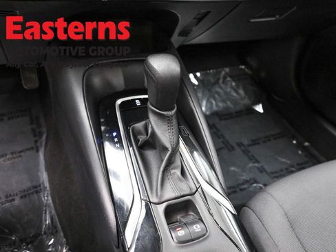 Used 2022 Toyota Corolla LE image 13