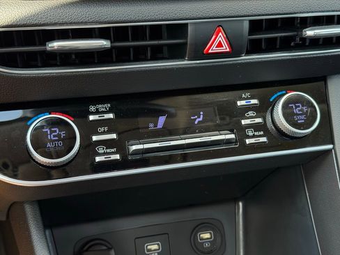 Used 2023 Hyundai Sonata Blue image 30