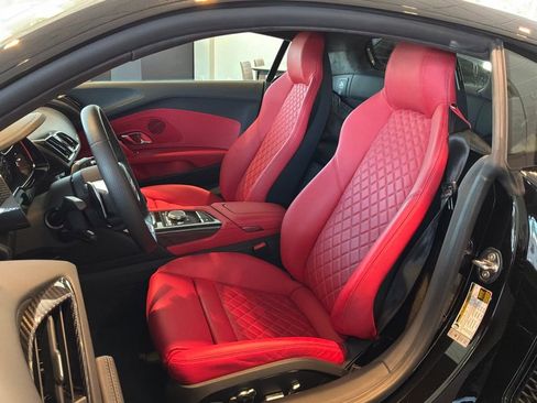 Used 2023 Audi R8 V10 performance image 5