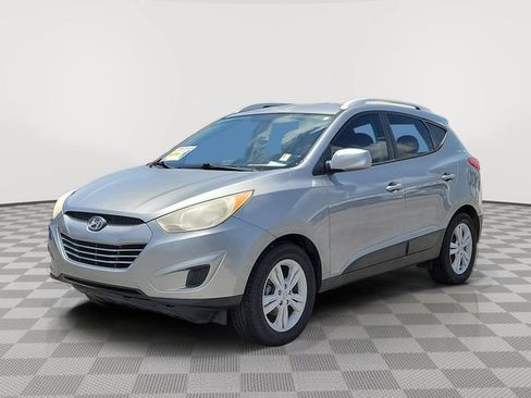 Used 2011 Hyundai Tucson GLS FWD image 3
