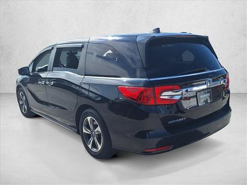 Used 2018 Honda Odyssey Touring image 10