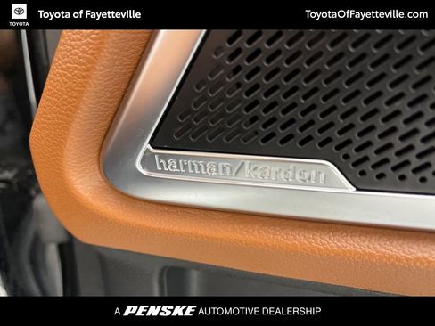Used 2025 Kia Telluride SX Prestige X-Pro AWD/4WD image 24