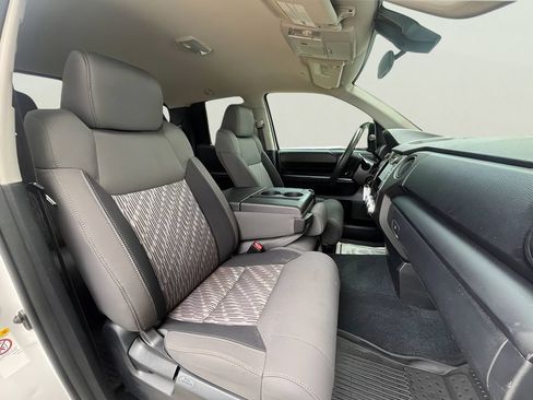 Used 2019 Toyota Tundra SR RWD image 3