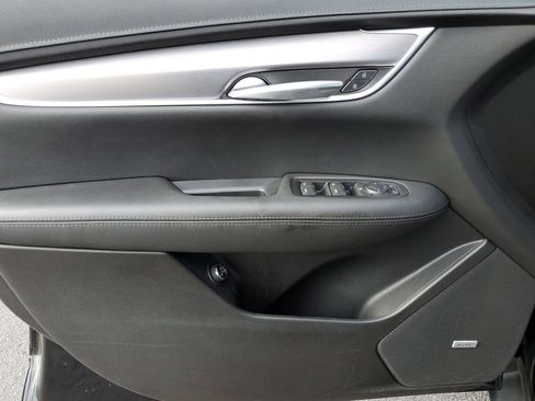 Used 2024 Cadillac XT5 Luxury w/ LPO, Floor Liner Package image 24