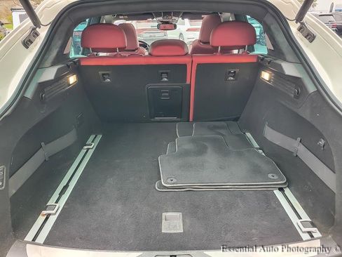 Used 2019 Maserati Levante GTS image 21