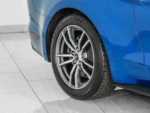 Used 2017 Ford Mustang GT image 46