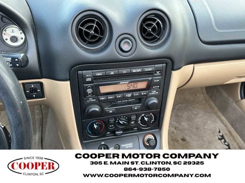 Used 2002 MAZDA MX-5 Miata LS image 18