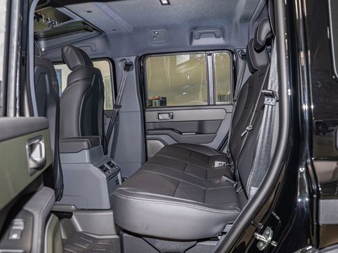 New 2025 INEOS Grenadier AWD/4WD image 22