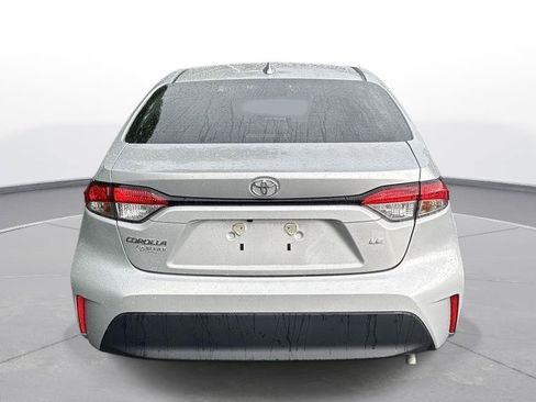 Used 2026 Toyota Corolla LE FWD image 7