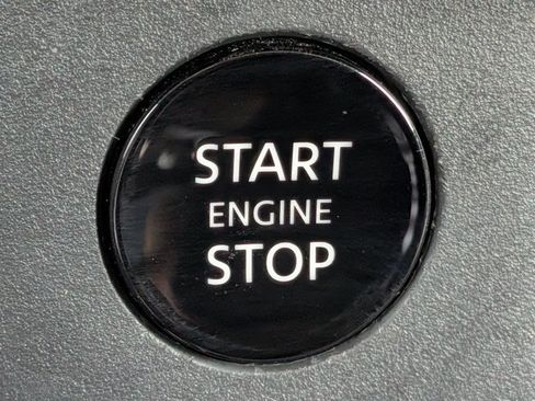 Certified 2024 Nissan Rogue S FWD image 28