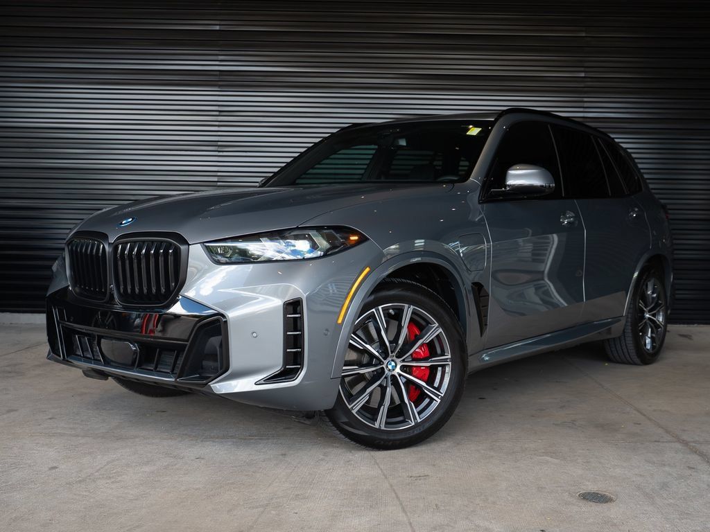 Used 2026 BMW X5 xDrive50e w/ M Sport Package AWD/4WD image 1