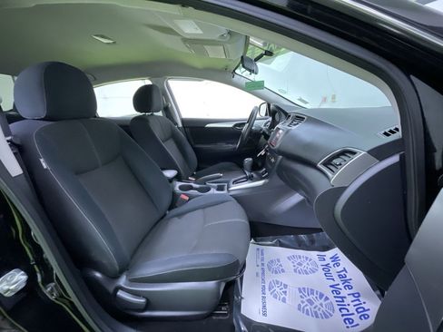 Used 2017 Nissan Sentra S image 26