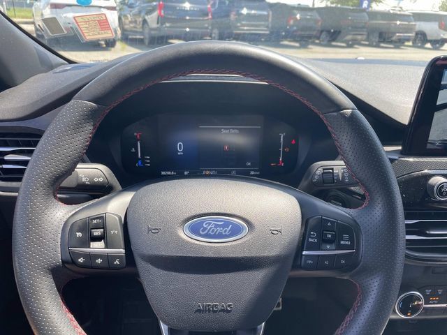 Used 2024 Ford Escape ST-Line AWD/4WD image 28