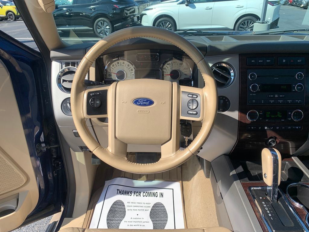 Used 2012 Ford Expedition XLT AWD/4WD image 20