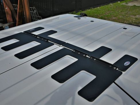 Used 2023 Jeep Gladiator Overland image 10