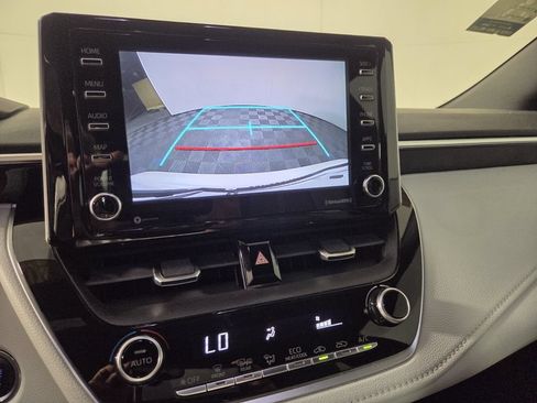Used 2021 Toyota Corolla SE FWD image 13