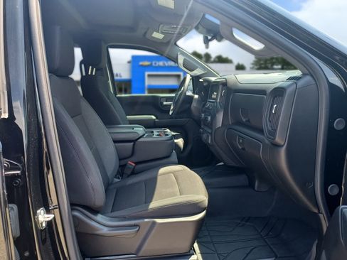 Used 2024 Chevrolet Silverado 1500 Custom w/ Rally Edition AWD/4WD image 16