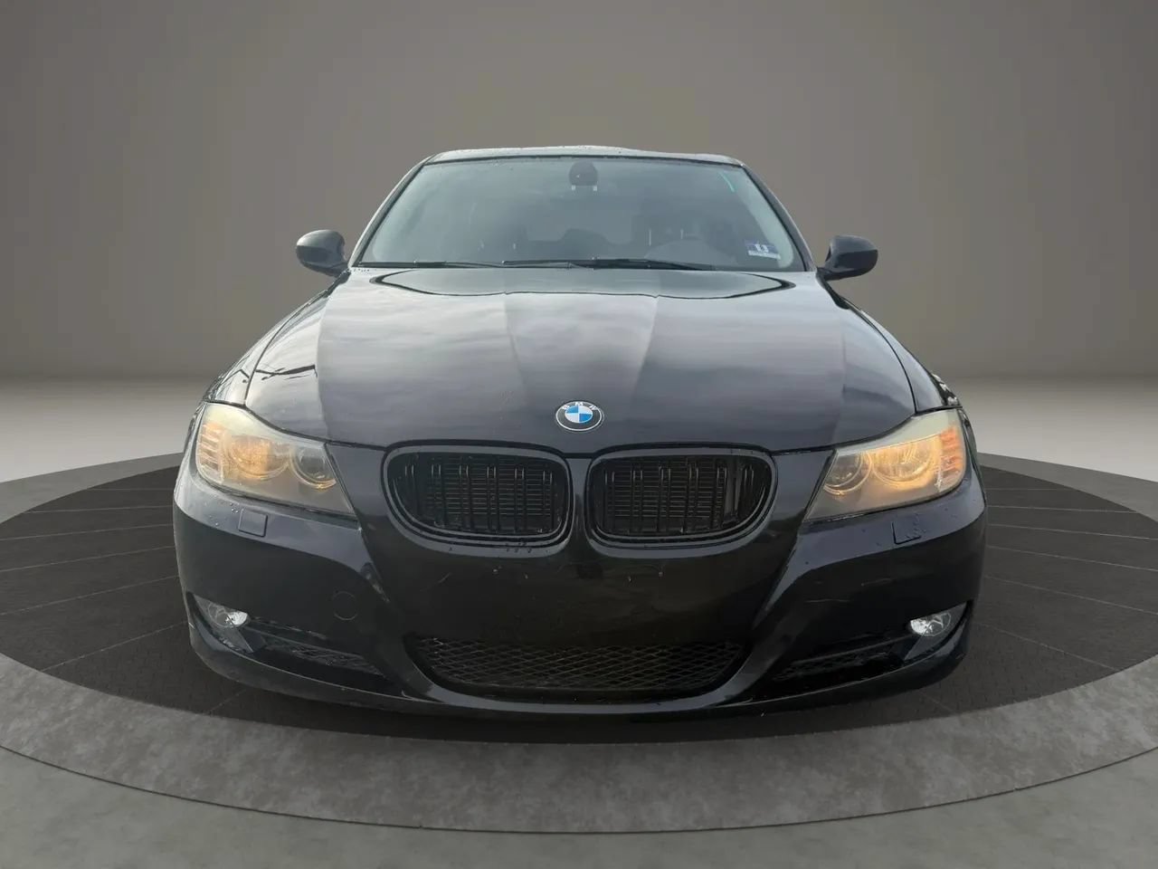 Used 2011 BMW 328i xDrive Sedan AWD/4WD image 2