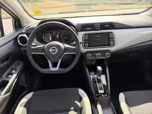 Used 2021 Nissan Versa SV image 23