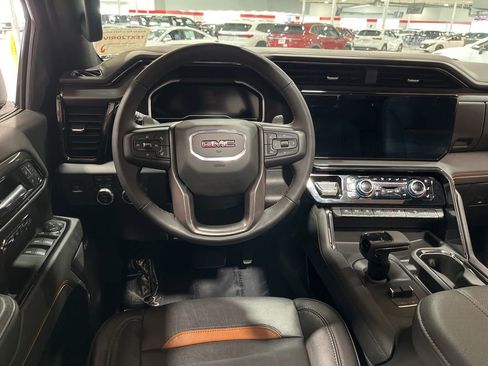 Certified 2023 GMC Sierra 1500 AT4 w/ AT4 Premium Package AWD/4WD image 18