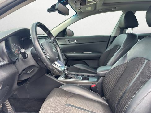 Used 2019 Kia Optima S w/ S Panoramic Sunroof Package FWD image 8