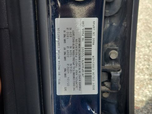 Used 2024 MAZDA MAZDA3 s FWD image 33