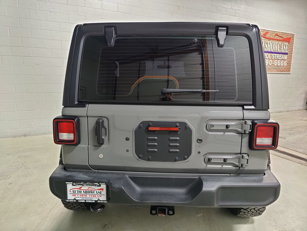 Used 2022 Jeep Wrangler Sport AWD/4WD image 8