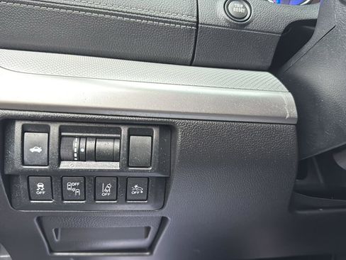 Used 2018 Subaru Legacy 2.5i Premium image 18