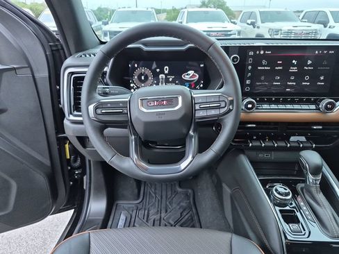 New 2026 GMC Canyon AT4 w/ Technology Plus Package AWD/4WD image 36