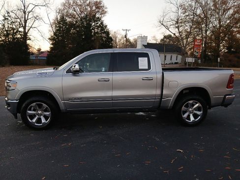Certified 2022 RAM 1500 Limited image 11