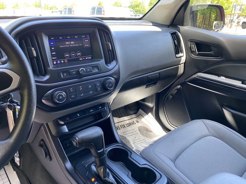 Used 2021 Chevrolet Colorado W/T w/ WT Convenience Package image 23