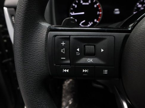 Certified 2023 Nissan Rogue SV image 29