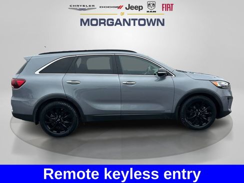 Used 2020 Kia Sorento S image 4