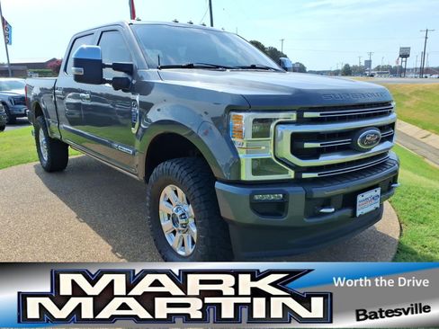Used 2020 Ford F250 Platinum w/ FX4 Off-Road Package AWD/4WD image 1
