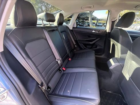 Used 2024 Volkswagen Jetta SE w/ Panoramic Sunroof Package image 20