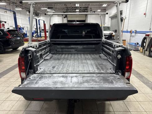 Used 2017 Honda Ridgeline Sport image 11