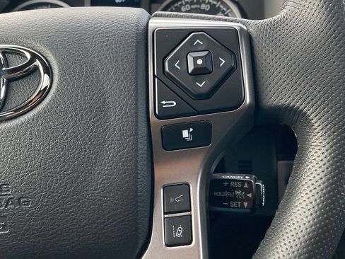 Certified 2023 Toyota Tacoma Limited AWD/4WD image 17