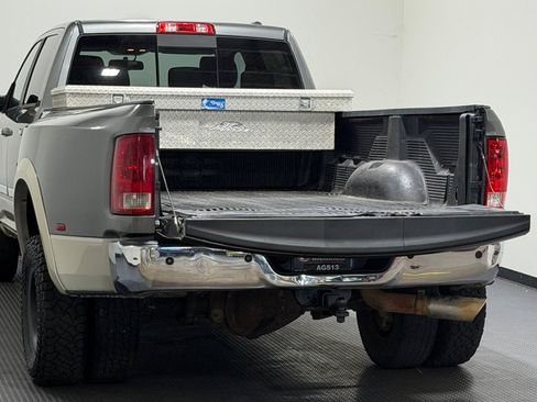 Used 2010 Dodge Ram 3500 Truck Laramie w/ Chrome Accents Group AWD/4WD image 12