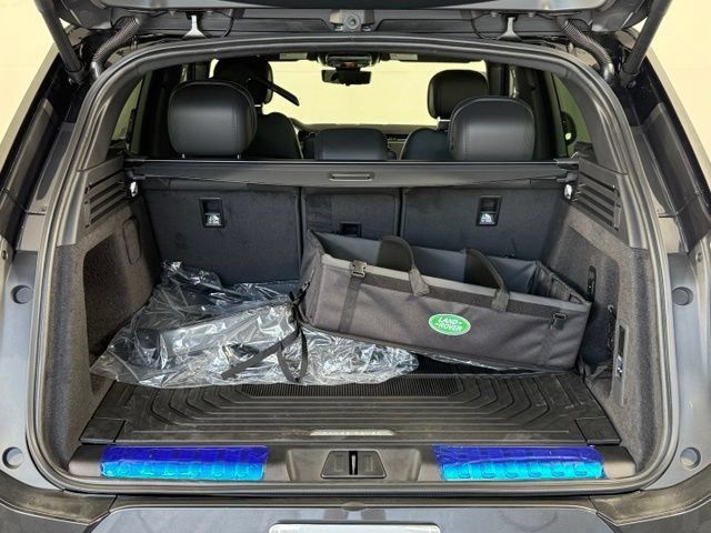 New 2027 Land Rover Range Rover Sport Dynamic SE AWD/4WD image 17