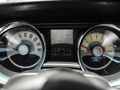 Used 2011 Ford Mustang GT Premium w/ 402A Rapid Spec Order Code RWD image 15