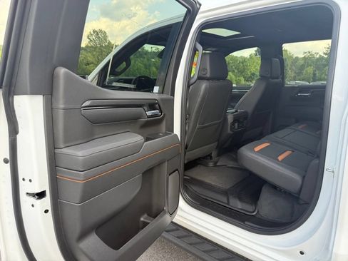 Used 2026 GMC Sierra 1500 AT4 w/ AT4 Premium Package AWD/4WD image 14