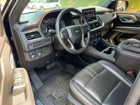 Used 2021 Chevrolet Tahoe RST w/ Rear Media and Nav Package AWD/4WD image 15