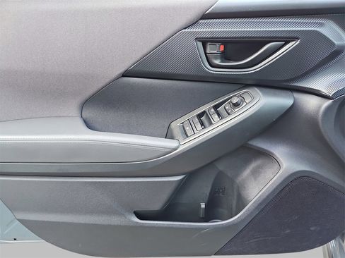 Certified 2025 Subaru Crosstrek 2.0i Premium image 26