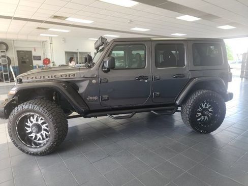 Used 2021 Jeep Wrangler Unlimited Rubicon w/ Trailer Tow Package AWD/4WD image 6